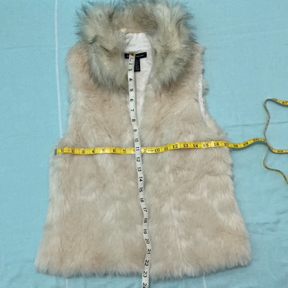 INC 2 in 1 faux fur vest - denim safari style  X-Small - Picture 16 of 16